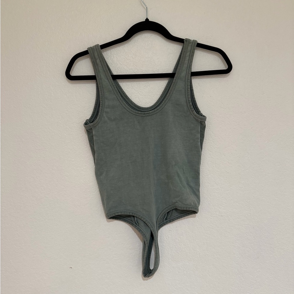 Sleeveless Bodysuit | skims - Picture 3 of 3